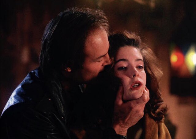 TwinPeaksRevolu's tweet photo. #TwinPeaks Day 24 #March 19 1989 #TheMysteryContinues #AnnetteMcCarthy #laraflynnboyle #NicholasLove @SHO_TwinPeaks @PasquinoSalento @Glitter_Rock @BlackLodgeLaura @underthefan113 @mikeyswalker @eliredman @bretbacharach @ChadLRoche @jcsbimp @25YLSite @BlackLCult @BookhouseBabes https://t.co/1vFlmyUe1U