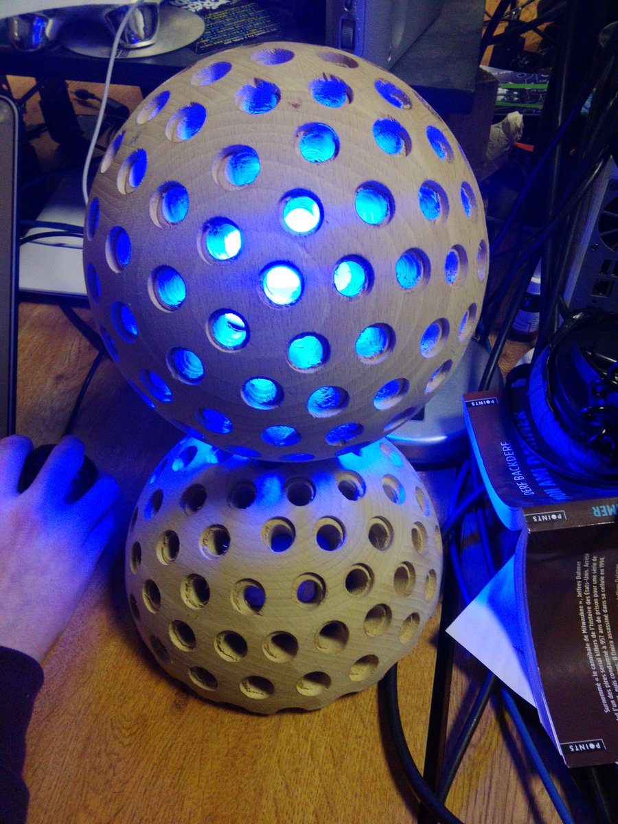 LivingOrb's tweet photo. What is your favorite color? Red, blue or..... Come and try this Woody Orb at #GDC18 on wednesday ! https://t.co/HhxwUsZPsC
