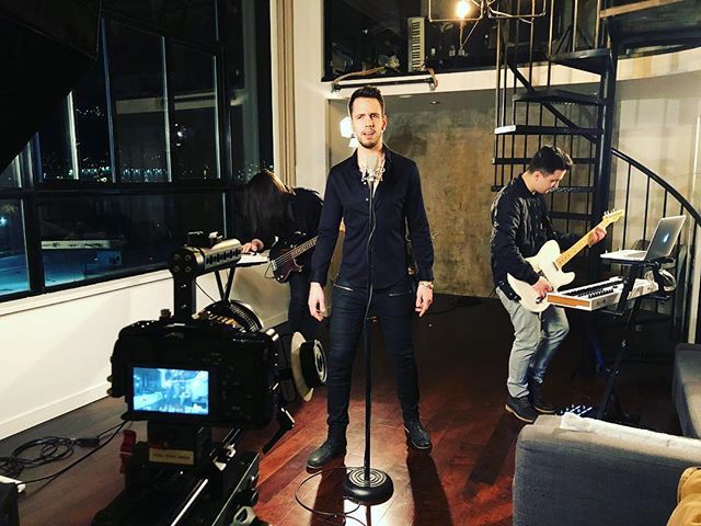 Had a blast shooting with <a href="/codykarey/">Cody Karey</a> last night in this beautiful loft! ift.tt/2G6njW1