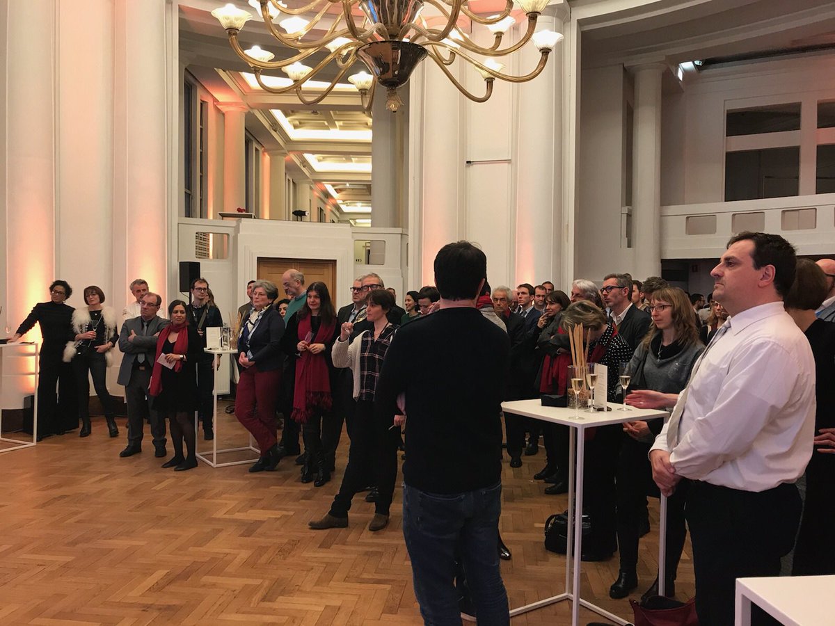 DavidKimelfeld's tweet photo. Très heureux de lancer ce soir le réseau des ambassadeurs @OnlyLyon de Bruxelles. 25 000 ambassadeurs nous aident à faire rayonner chaque jour la Métropole de Lyon à travers le monde

Une Métropole dynamique, humaniste et résolument européenne !
#onlylyon #lyon https://t.co/CzXxmJo2RR