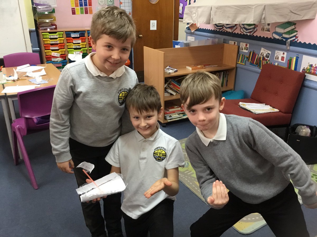 Portyschool's tweet photo. P4 designed and created their own Viking longships and tested whether they sank or swam. #science #sinkorswim #everydaymaterial https://t.co/V0VpwOff1k