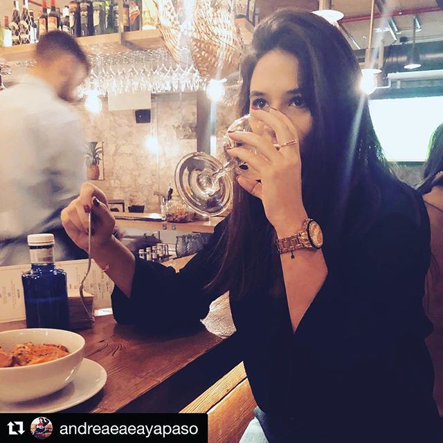 nortegastrobar's tweet photo. #Repost @andreaeaeayapaso
Que gane el quiero la guerra del puedo 🙂 #domingo #díasmolones #cenitas #onlygirls #friends #lasandreas #patataspatatas #quiero #💪🏼 #buenasnoches #fb #twitter https://t.co/lPiVaf4f57