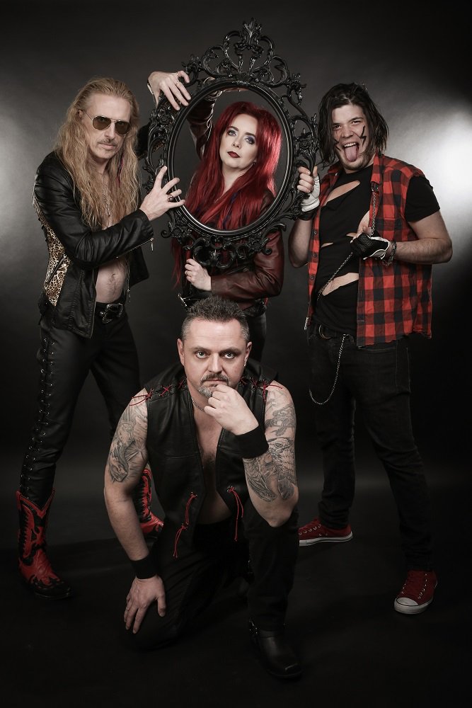 ScottBrownstone's tweet photo. Listen Live 📻 ☞ https://t.co/fzZrY4bFYQ #AiiR
The @AiiRadioLive #Premier of #WickedPlan continues:
#NowPlaying: Dragon Eye / Darkness Comes
https://t.co/U5gCtqtmXu
https://t.co/7Z2kgvt6h8
Switzerland @WickedPlanBand
Natali Keller (Vocals)
Dan Keller (Guitar)
Ed Cuennet (Bass) https://t.co/q3YWEp4qoh
