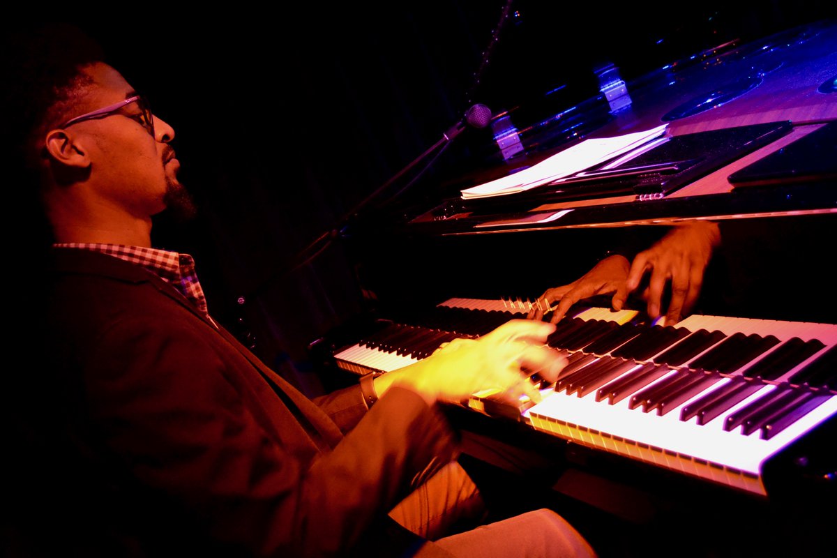 Sending you good jazz vibes to kick off the week!