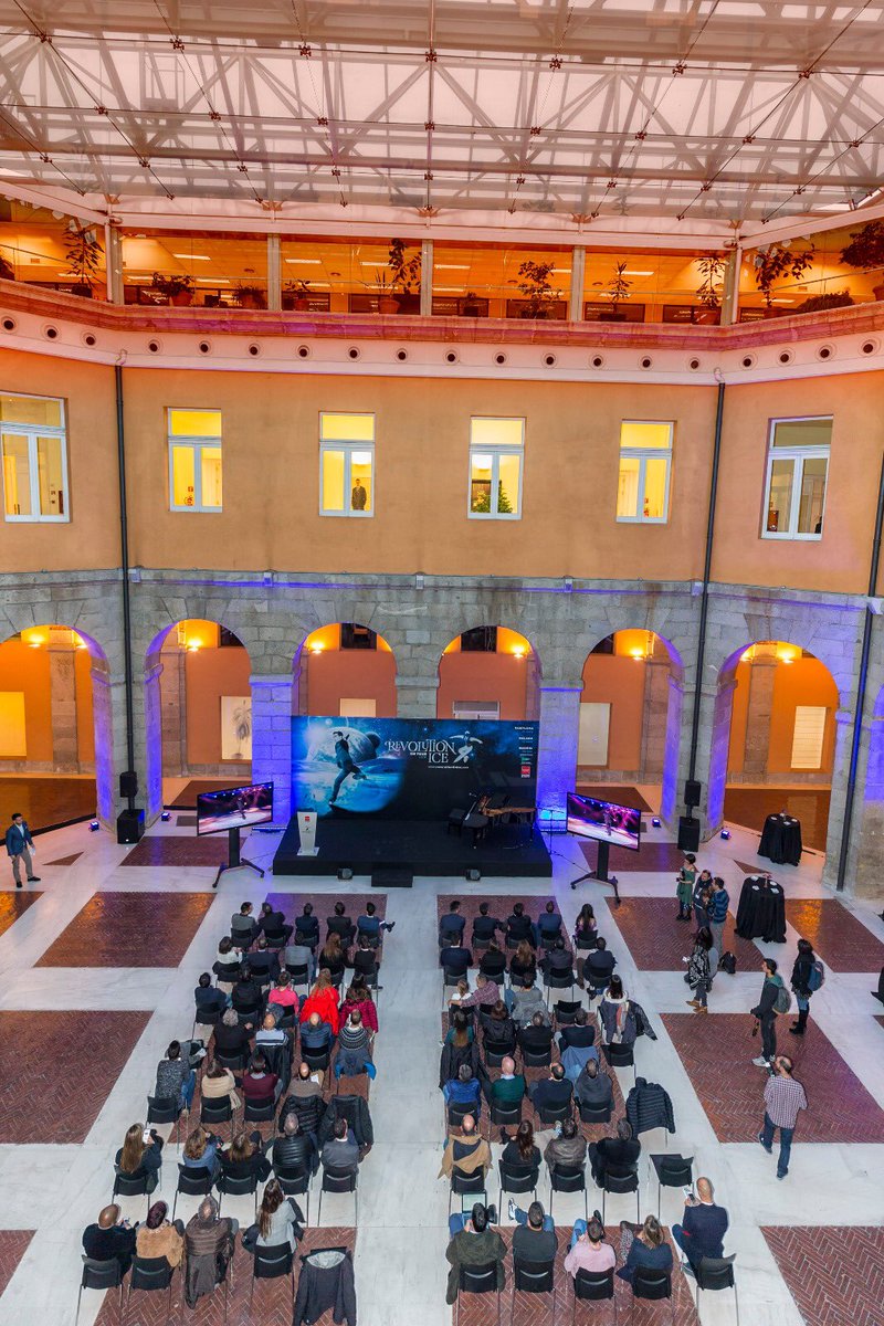 JavierF3rnand3z's tweet image. PRESENTADO #RevolutionOnIce que podréis ver el próximo 10/11 Pamplona, 17/11 Málaga y 29/12 Madrid. Entradas  en revolutiononice.com