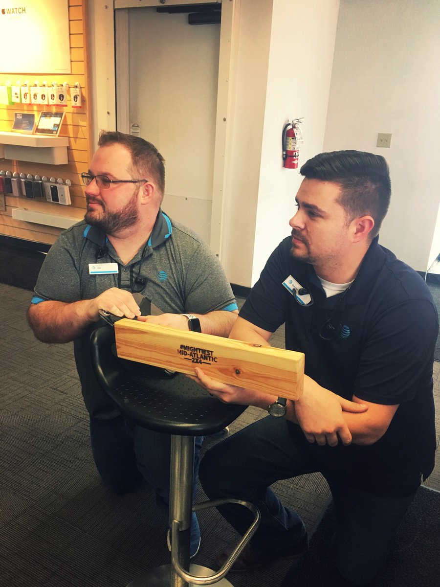 JazSaysBest's tweet photo. #ShiftBrothers Back again for a 2x4. They actually got 2xLunch! Good Job Joe Joe and Premium Junkie!! #PremiumVibes #RaiseUp #RiddlerRydaz @404girl @MidAtlantic1860 @TheRiddler704 @statesvegasstor https://t.co/XQFUTxLyN1