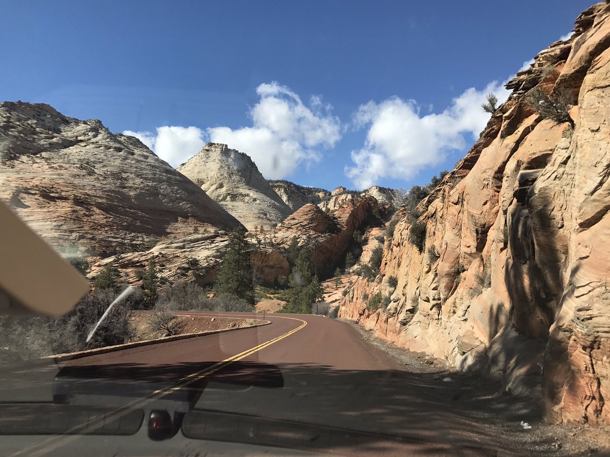 vtrhoads's tweet photo. I drove to #THINK2018! Some of the sights along the way! #designthinkingadventures #ontgeroadagain https://t.co/abQn9j9o8v