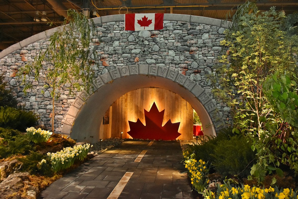 At #CanadaBlooms many competitors come together to promote our profession.  Thank you  <a href="/techobloc/">Techo-Bloc</a> <a href="/UnilockLife/">Unilock</a> Stone Arch <a href="/GandLgroup/">G&L</a> Dufferin Aggregates, <a href="/oakspavers/">Oaks Pavers</a> <a href="/Permacon/">Permacon</a> <a href="/BVSLimited/">BeaverValleyStone</a> <a href="/SelectStoneS/">Select Stone Supply</a> <a href="/BanasStones/">Banas Stones®</a> Maynooth Natural Granite Armtec-Brooklin