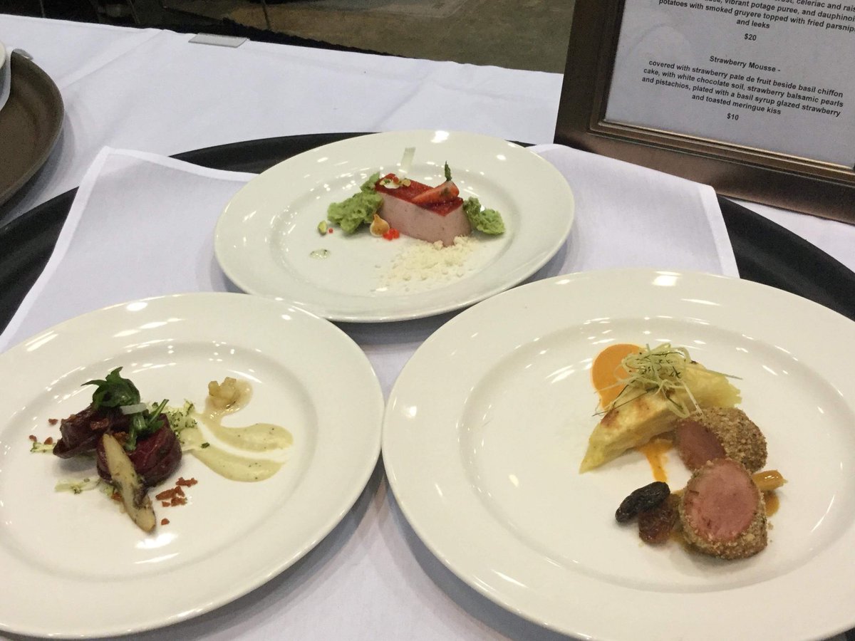 TheOfficialMHF's tweet image. Congratulations to Saginaw Career Complex for taking home first place in Management and Oakland Schools Technical Campuses Northwest for placing first in Culinary! 

Congratulations to all of the teams that worked hard to be here! 

#michiganprostart #mps2018 #miprostart2018