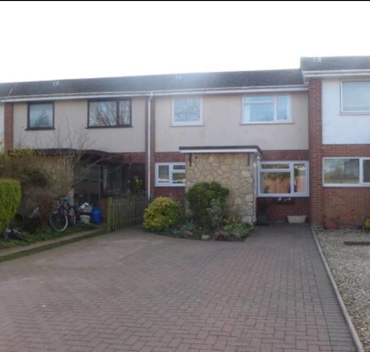 Fresh challenge? Want to work in the beautiful Warwickshire countryside? Great opportunity to join our team at Church Farm Pls RT