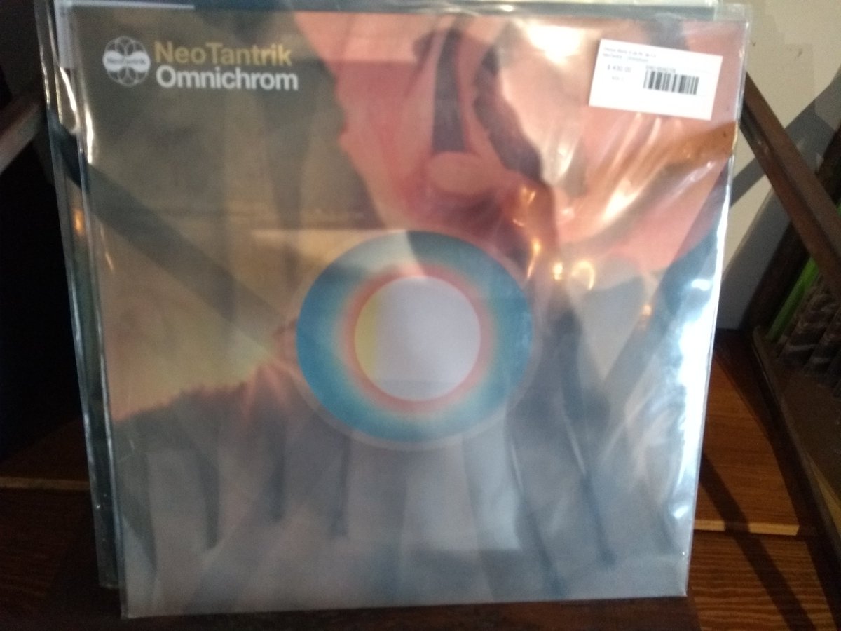 metaphysicalsky's tweet image. Now Playing: Neotantrik / Omnichrom [Precert; 2014] @DiscosMono