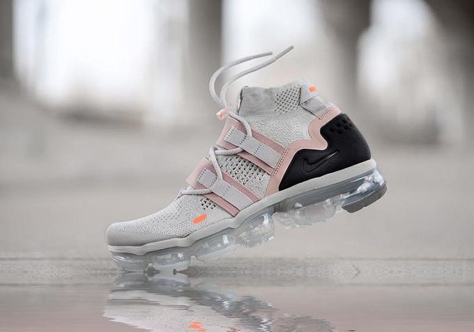 nike air vapormax flyknit utility moon particle