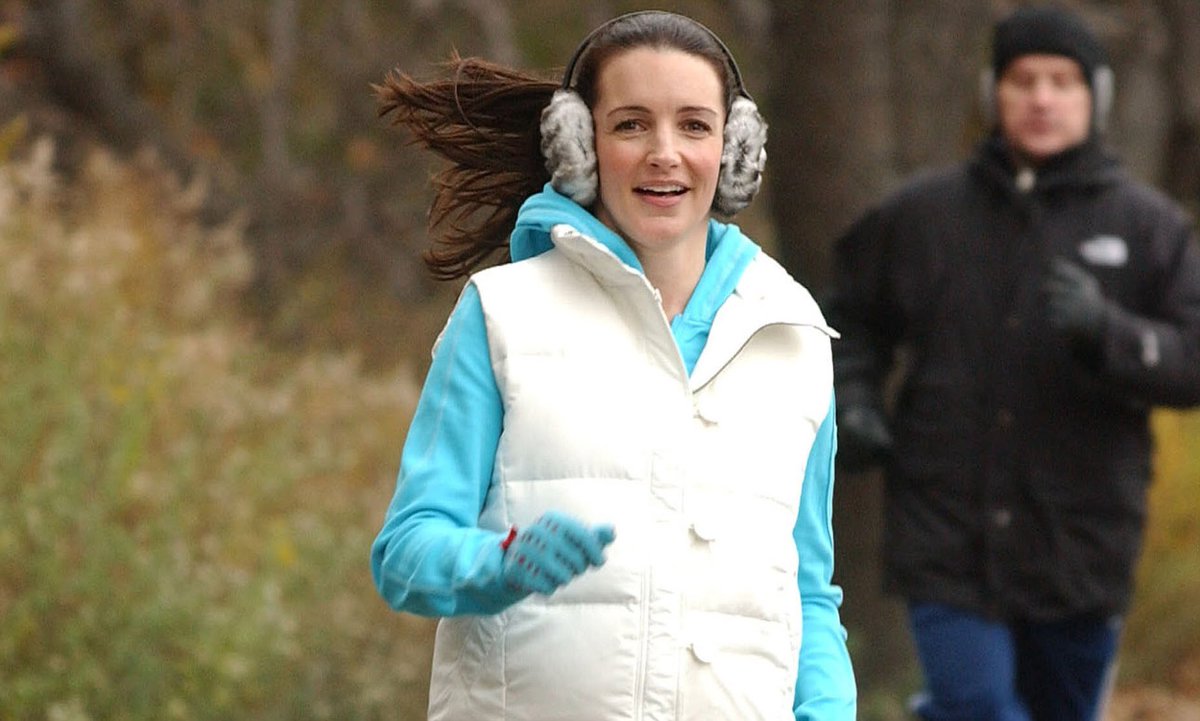 Always speak with healthcare providers before beginning a new #exercise regimen, but this exciting study just can’t be missed ‘Regular exercise during pregnancy shortens labor duration:’ google.com/amp/www.dailym…