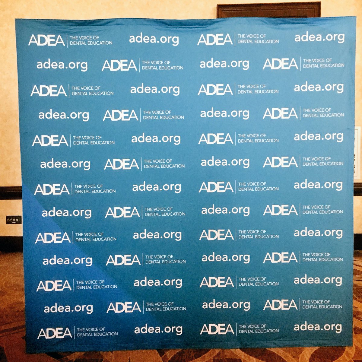 soniaadeasms's tweet photo. Don’t forget to get your picture taken in front of this backdrop near the registration booth! Hashtag your photos with #ADEA2018 so we can see them! https://t.co/xajxe40aGn