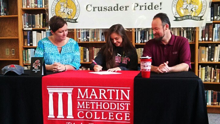 MMCGolf2020's tweet photo. It's official Conlan McKernan is a Redhawk. Excited to get her 8n this fall. https://t.co/5OHRqftm4N