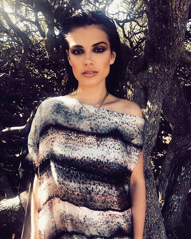wrappartists's tweet photo. BTS on @monaswims new campaign shoot in Capetown 🐚 #styledbyWRAPP #fashionstylist #swimwear #styling #fashion #campaign #lookbook #swimsuit #beachshoot #capetown #wrappartists #mua @northernmua #swimwear #beachwear #ibiza #ibizafashion https://t.co/2j1ApZKnsT