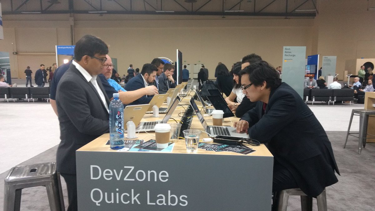 gcharters's tweet image. Full house for Cloud Native using #openj9 @OpenLibertyIO and #MicroProfile at #Think2018