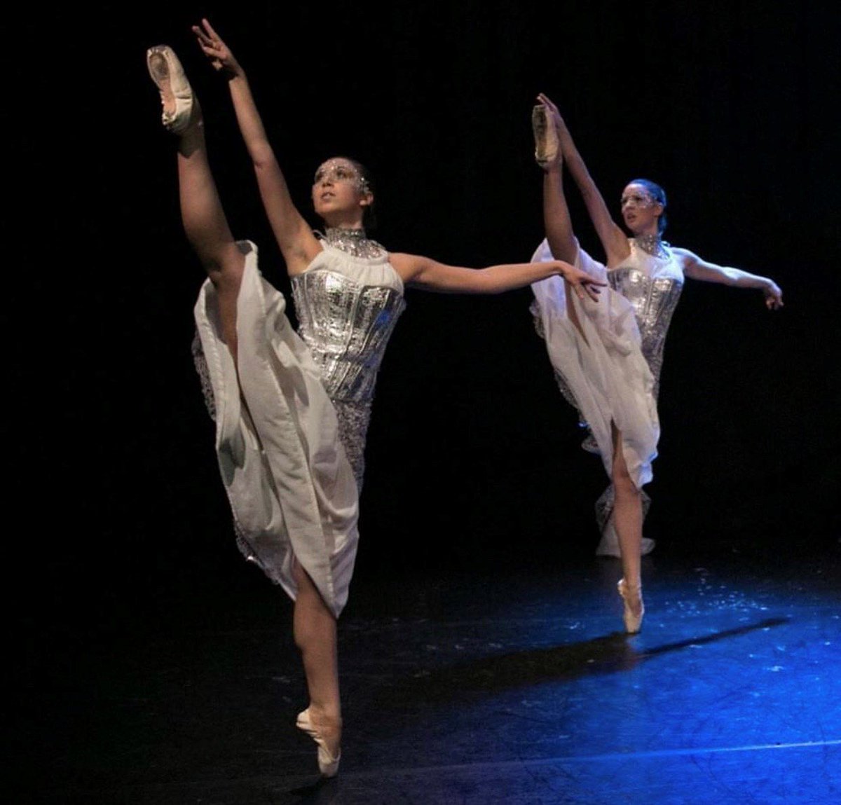 Collective31 tweet media