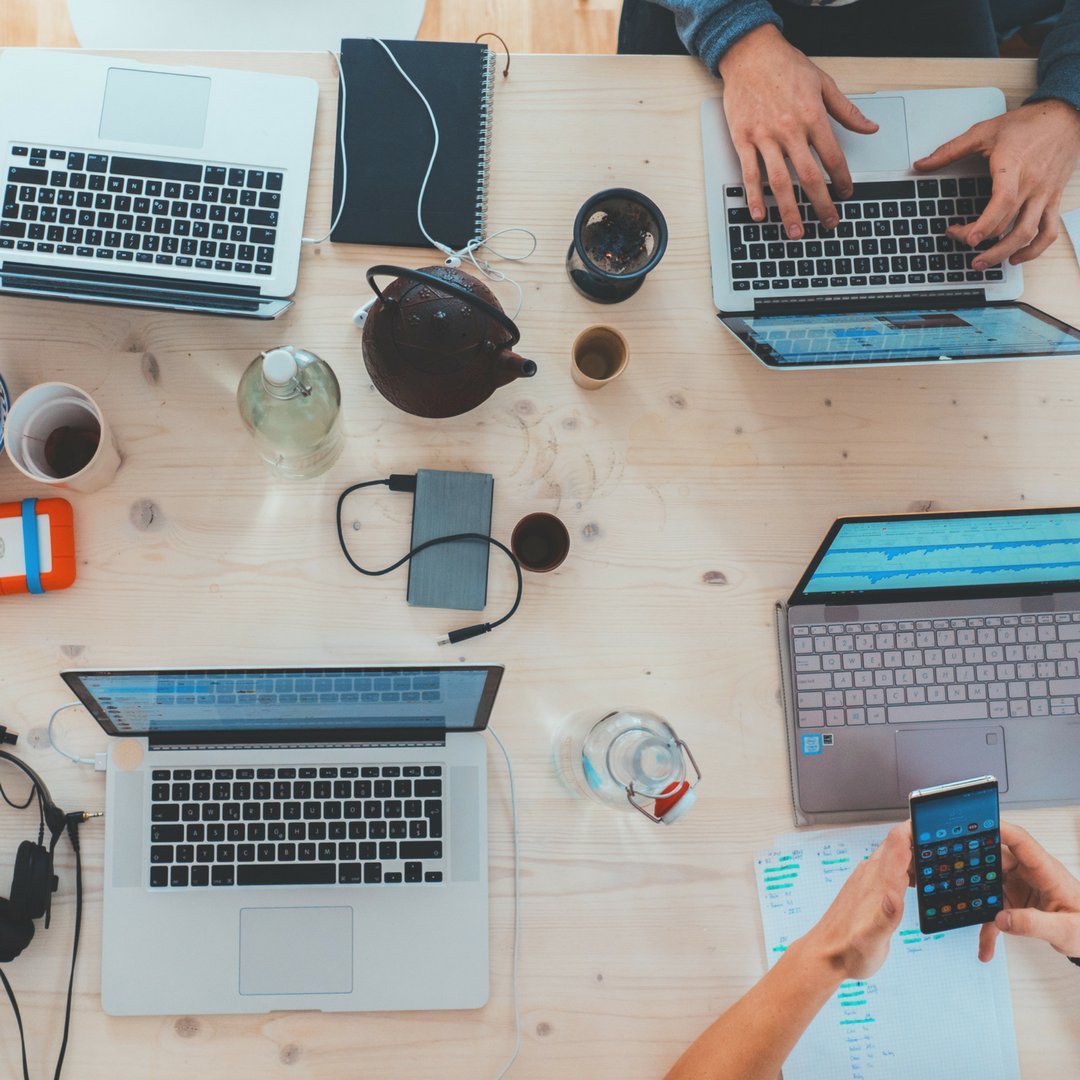 figcreative's tweet photo. Our popular BYO laptop workshops give you a chance to get hands on, interactive experience with a highly knowledgable trainer. We offer workshops in several locations around Australia. See more here: https://t.co/wwuRPtkArE https://t.co/ijPGChOhTk