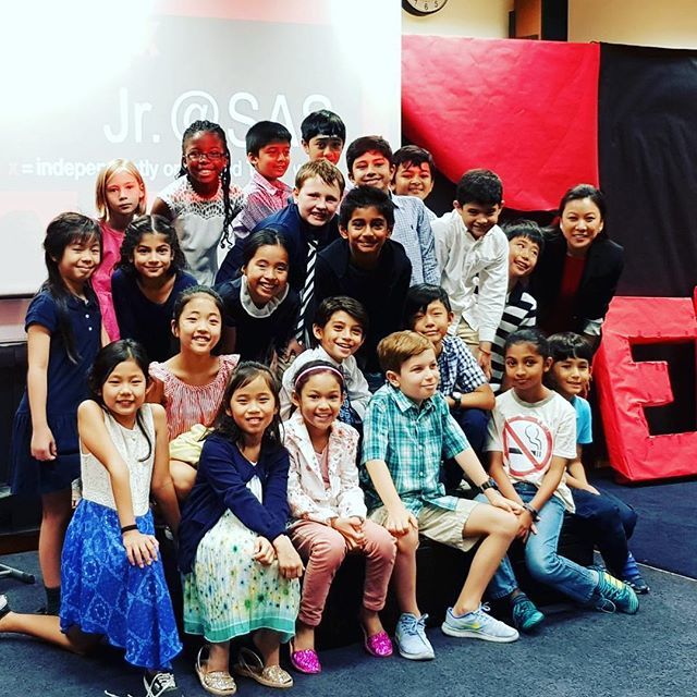 WilcoxSusannah's tweet photo. Great job with your perches this morning #class3wilcox Super proud of all your hard work and excellent presentation skills! #sasedu #3rdgrade #reallifeskills #realworldissues #spreadtheword #socialissues #swilcox #persuasivewriting https://t.co/xukG0ulijh https://t.co/s7FpPzwwgq