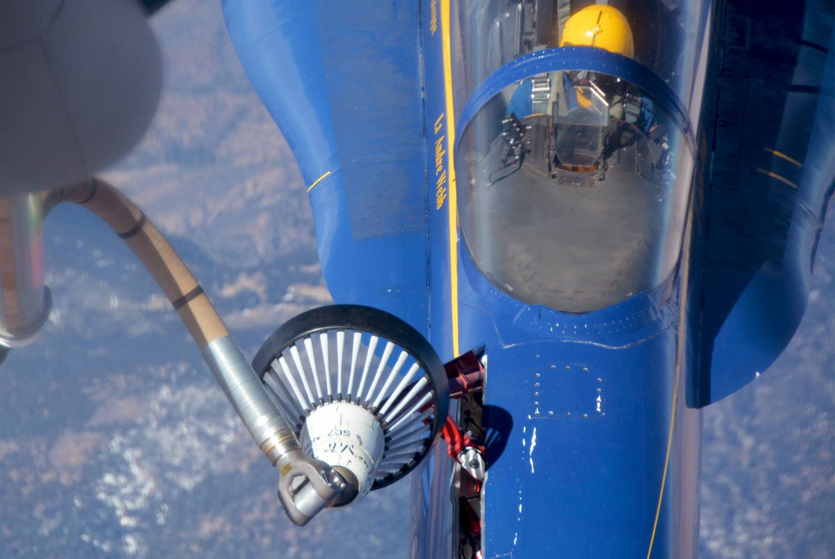 Military_Flight's tweet photo. This afternoon, the 507th Air Refueling Wing at @Team_Tinker AFB provided the inflight refueling of the #USNavy #BlueAngels as the seven #FA18 Hornets raced home cross country to NAS #Pensacola. https://t.co/1xoc6VcdvJ