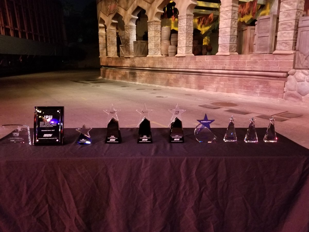 StopTech's tweet image. Proud to announce our parent company APC Automotive Technologies was named HQ Manufacturer of the Year by @APARTSASSOC in Florida last week! #maderight