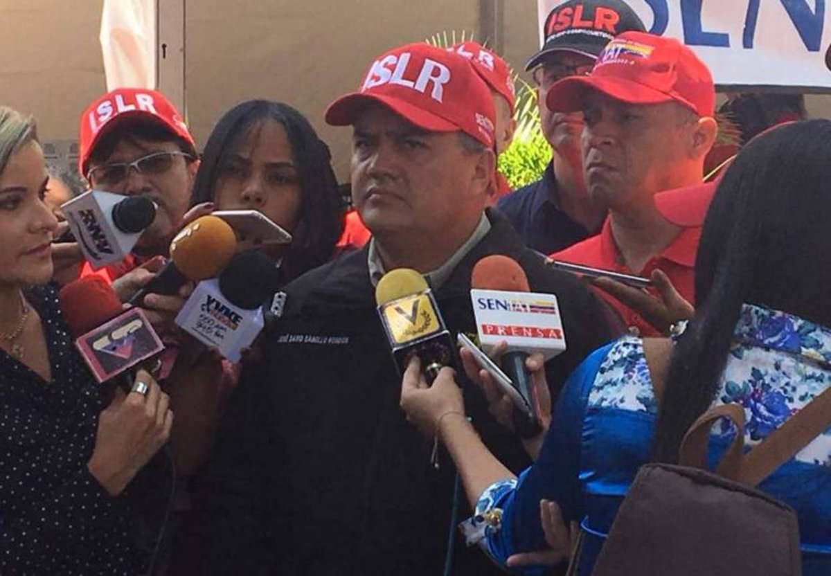 ElNacionalWeb tweet picture