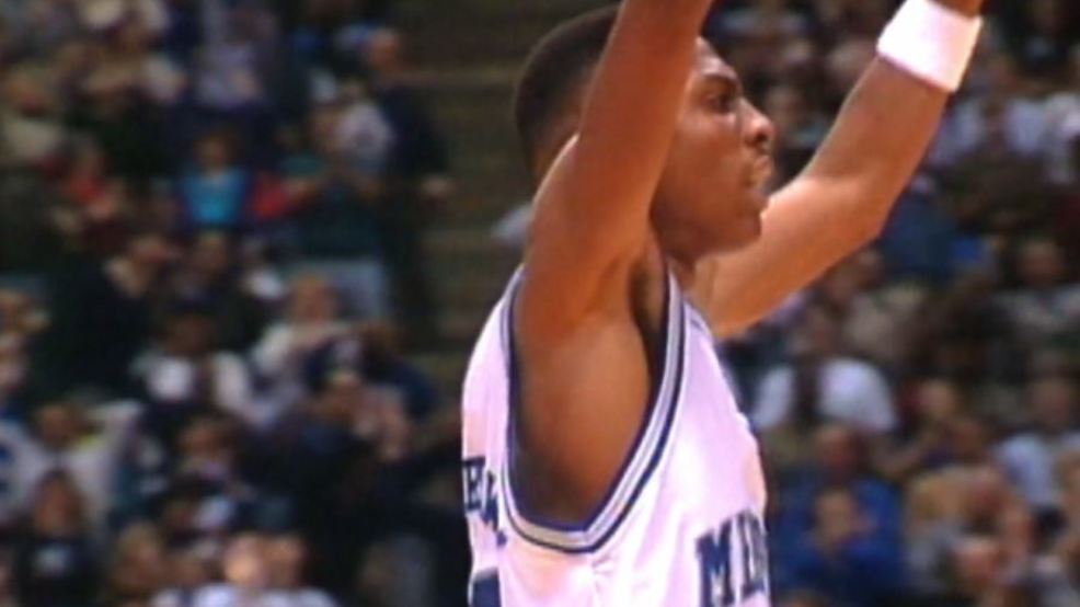 Memphis is set to announce Penny Hardaway as its new head basketball coach Tuesday bit.ly/2ICR1R1
