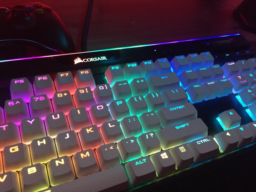 Corsair Looks Amazing With The Double Shot Keycaps