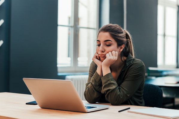 hrishikeshroy3's tweet photo. #DigitalMarketing 9 Ways to Make a Resume Employers Will Hate [Infographic] https://t.co/Z6NrlznCl0 #RoyDigital https://t.co/9DrqO8Rxkx