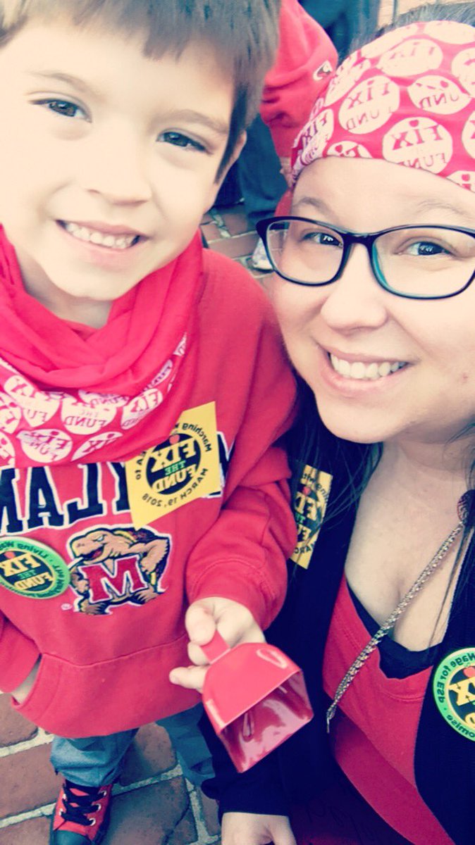 harrob1983's tweet photo. Marching to #fixthefund with my boy and my bestie  ❤️ https://t.co/GqD1tb1uQ4