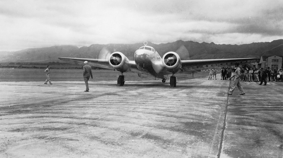 HawaiiAviation's tweet photo. Amelia Earhart’s Lockheed Electra 10E with its engines running at Wheeler Field. Pilot Paul Mantz will fly the Electra to Pearl Harbor’s Ford Island where Earhart will depart for Howland Island on March 20, 1937. https://t.co/tCqRfgmWLy