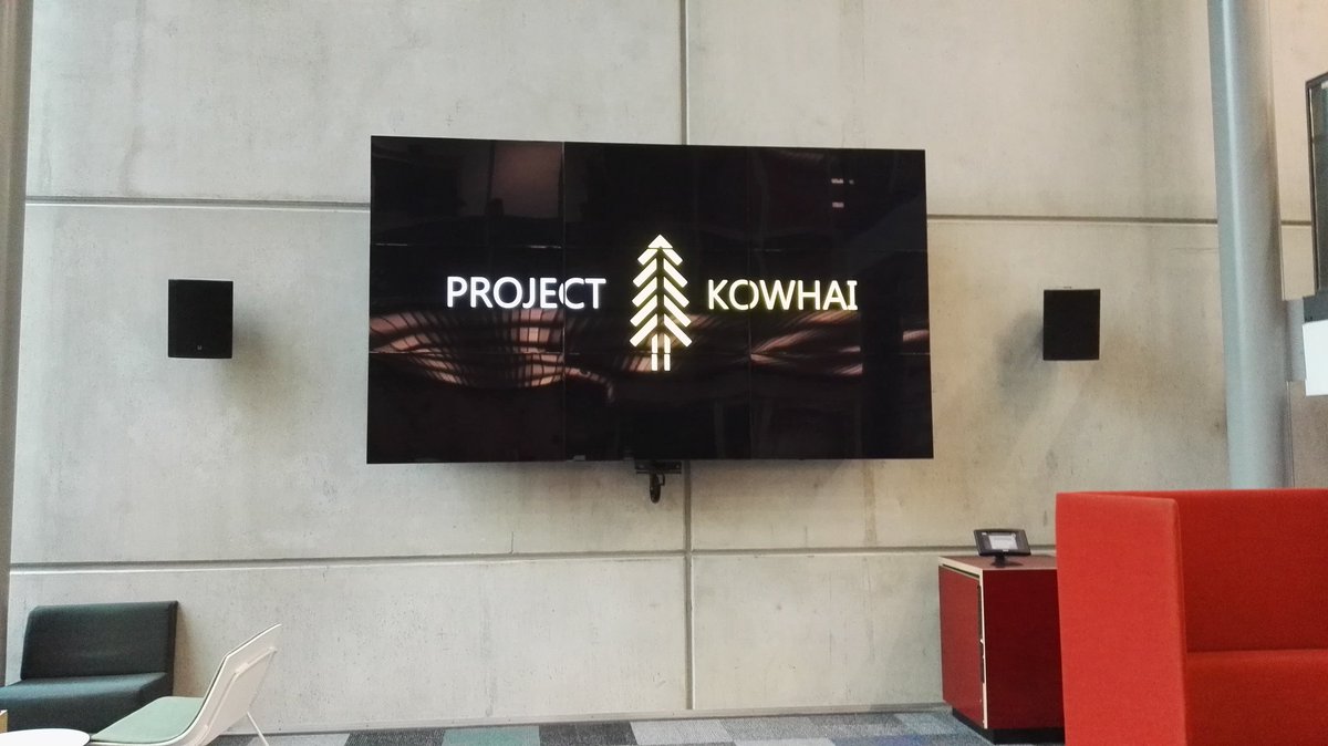 KowhaiStudio's tweet photo. Kowhai Studio's first game being showcased at #AUT https://t.co/SDDEv5enXN