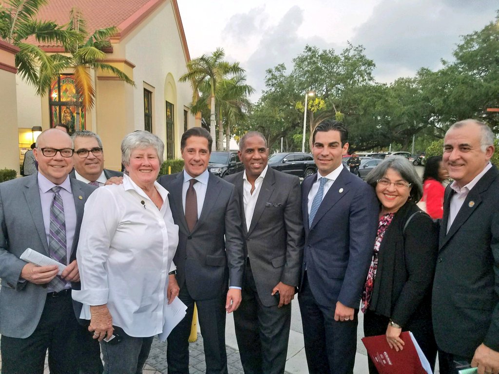 LAUSDSup's tweet image. Community members attend the 2018 #PACTMiami Nehemiah Action Assembly to discuss important educational issues. Tonight, I shared @MDCPS’ latest school discipline efforts and the different initiatives our District has implemented to combat gun violence inside &amp;amp; outside schools.
