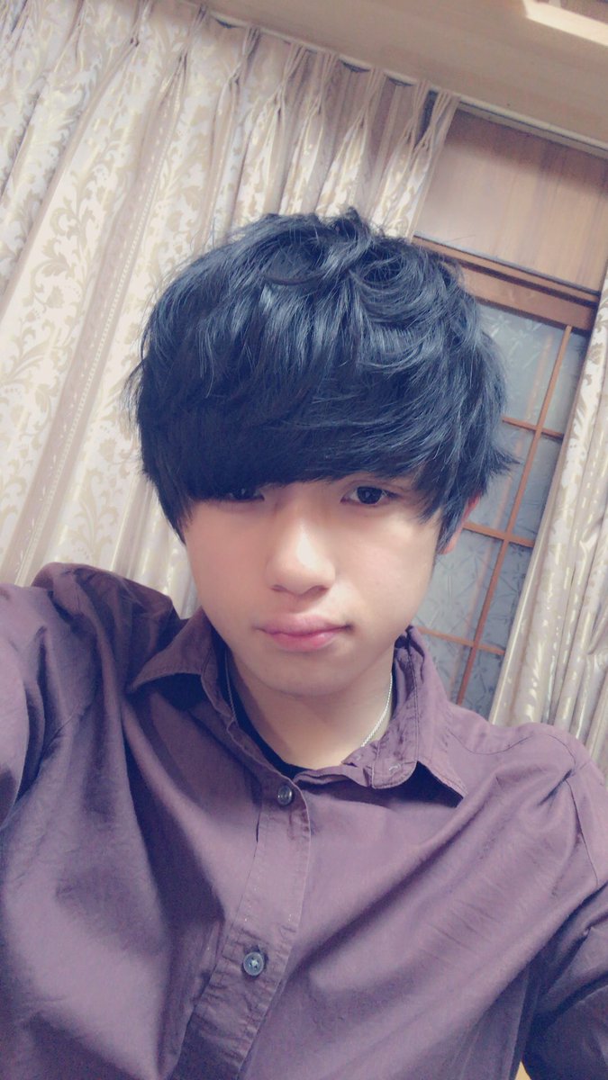 山中悠希 はるき على تويتر 多分過去1で髪の毛伸びてきたからマッシュ感満載のヘアセットしてみた 良かったらいいねください サイドパート マッシュ Today S Code 山中悠希 はるき على تويتر 多分過去1で髪の毛伸びてきたからマッシュ感満載のヘアセットしてみた 良かったらいいねください サイドパート マッシュ Today S Code