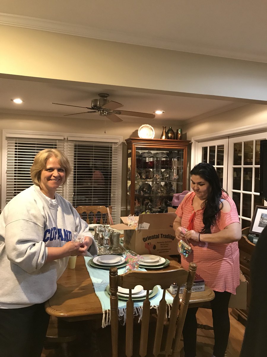 hwhitaker77's tweet photo. Fairview Baptist Church BYW filling bags of candy for our helicopter Easter Egg drop in March 24 at 11:00! Come join us! https://t.co/Xi1spnJGra