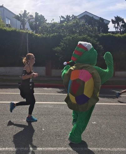 PaintedTurtleCA's tweet image. Let's give a resounding YES! YES! YES! to everyone who participated in the @lamarathon &amp;amp; Charity Challenge yesterday! #TeamTurtle was anything but slow yesterday with 13 turtles #running across the finish line! AND they raised over $12k to send kids to @PaintedTurtleCA!