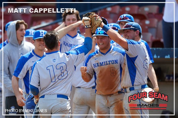 mikejanesphotog's tweet photo. Welcome home, @CappellettiMatt of @HamCollBaseball after hitting a bomb.  #PhotoPerGame @FourSeamImages #NCAA https://t.co/5BAZ8rUUU5