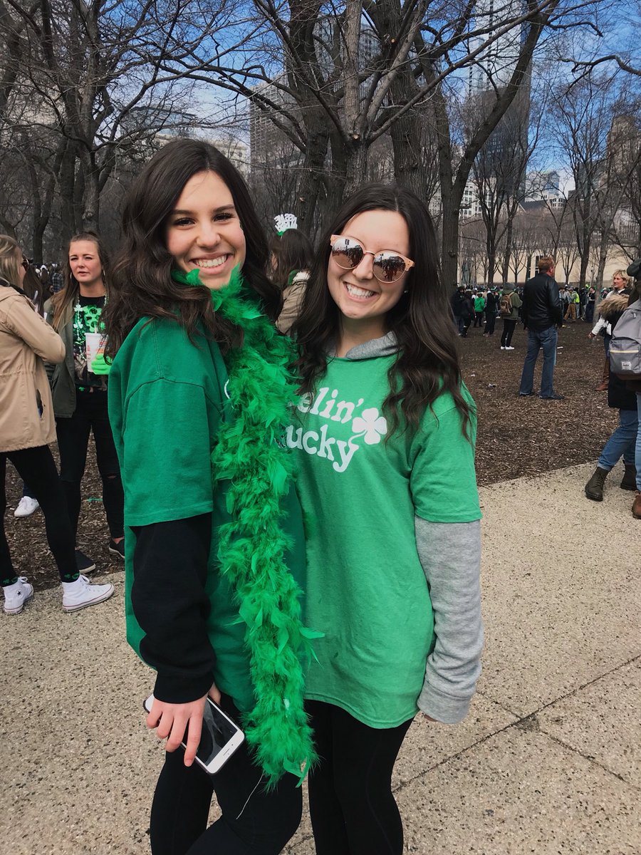 veronicaouchev's tweet photo. happy birthday💗 thanks for always making me laugh, hope you had a perfect day😍💚 @alex__depinto https://t.co/QjmOq5WxZ0
