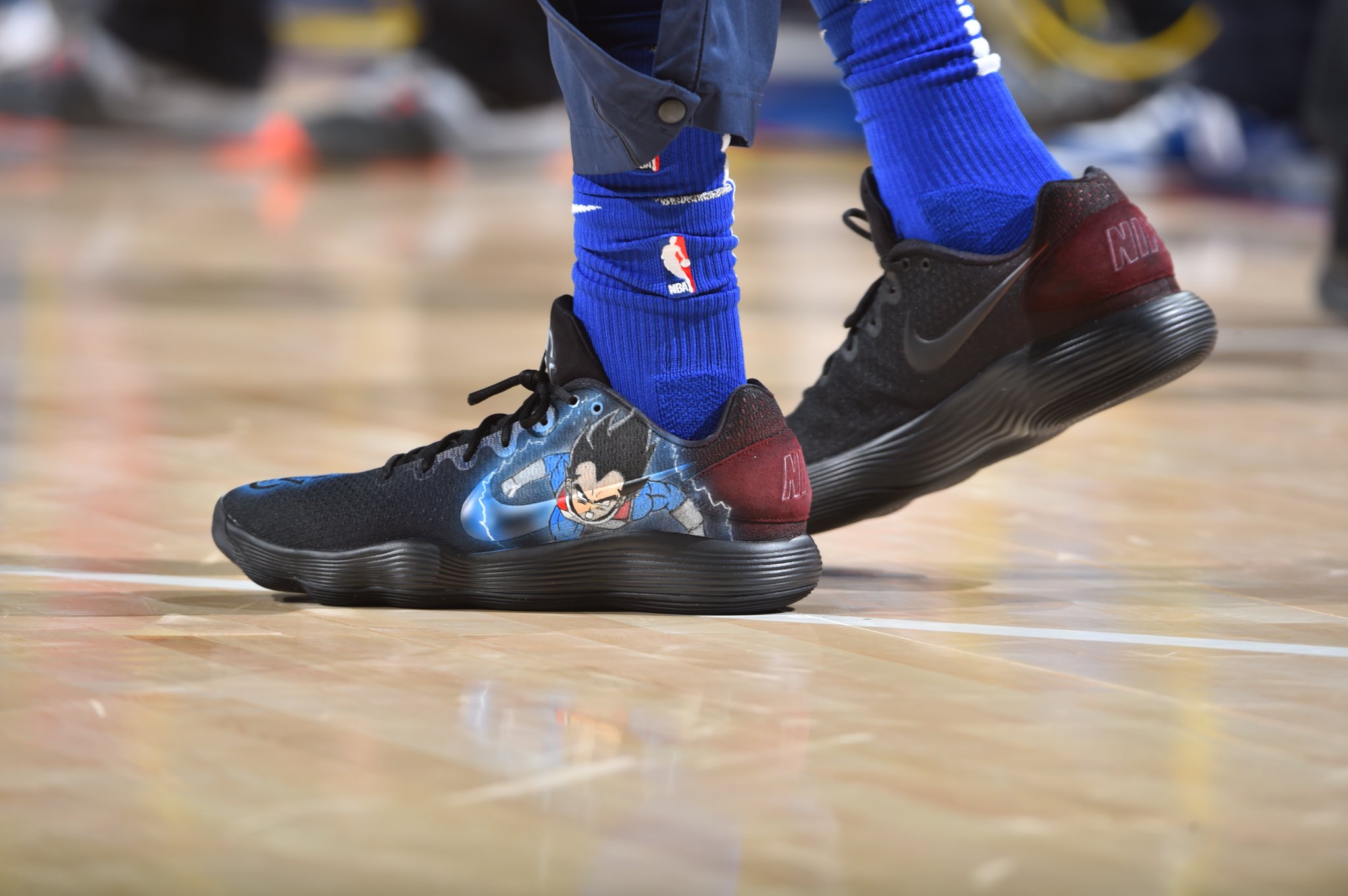 B/R Kicks on Twitter: "Robert Covington with the custom “Vegeta” Nike Hyperdunk Low by @Kickstradomis / Twitter