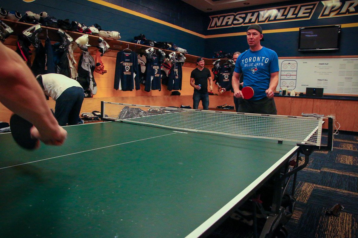 Whether it's the same ping-pong table or not, spending a whole weekend using the #Preds practice dressing room is pretty sweet! Thanks for sharing your room and AMAZING equipment staff <a href="/PredsNHL/">Nashville Predators</a>. bardown.com/kariya-tells-s…