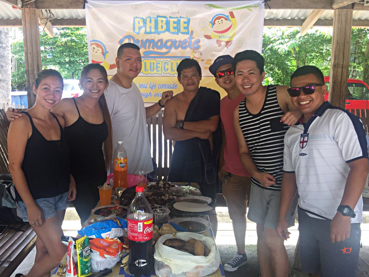 caduceus_23's tweet photo. We’re not just a virtual colleague but a real comrade😊 
#51Talk #51TalkPhbee #PHBEEDumagueteBlue https://t.co/9Di5Ixmk9v
