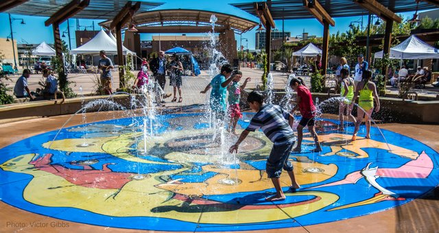 SmartGrowthUSA's tweet photo. Las Cruces, NM is creating a more mixed-use and #walkable community. The key to their success? A #Downtown Master Plan that has guided the adoption of a form-based code and #CompleteStreets implementation. https://t.co/ngxWqOBmw9 https://t.co/G8aXAeU9q5