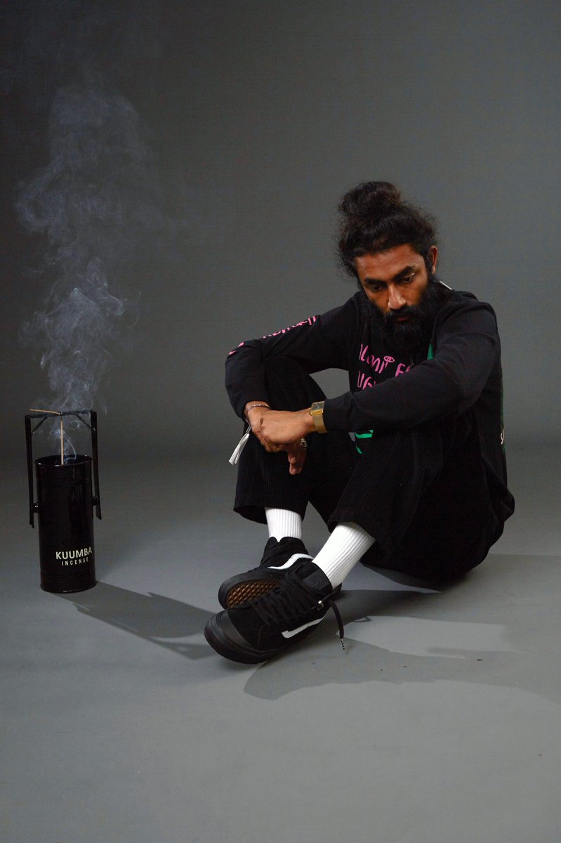 mypandashallfly's tweet photo. Styled myself with some new bits from @goodhoodstore 💩

#menswear #goodhood #ethnicmodels #streetweardaily #malemodel #ethnicmodel #modelsofcolour #asianmodel #asianman #afour #streetwear #vans #vansoldskool #beards #streetstyle #vansshoes #beardy #kuumbainternational #man #swag https://t.co/mF0TzSBV9Q