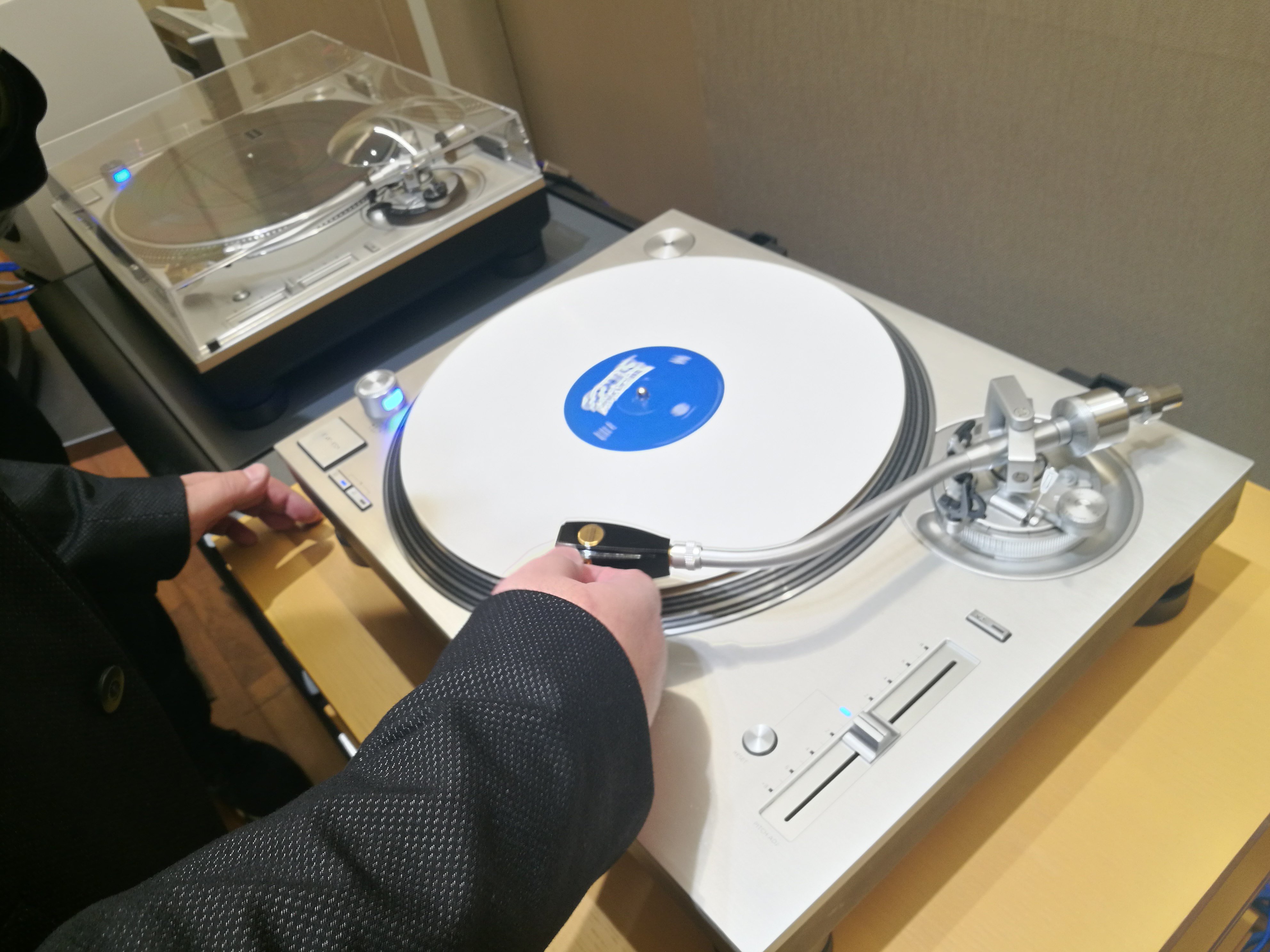 ＬＰレコード ザ・ナターシャー・セブン / 春を待つ少女 / 「春を待つ少女