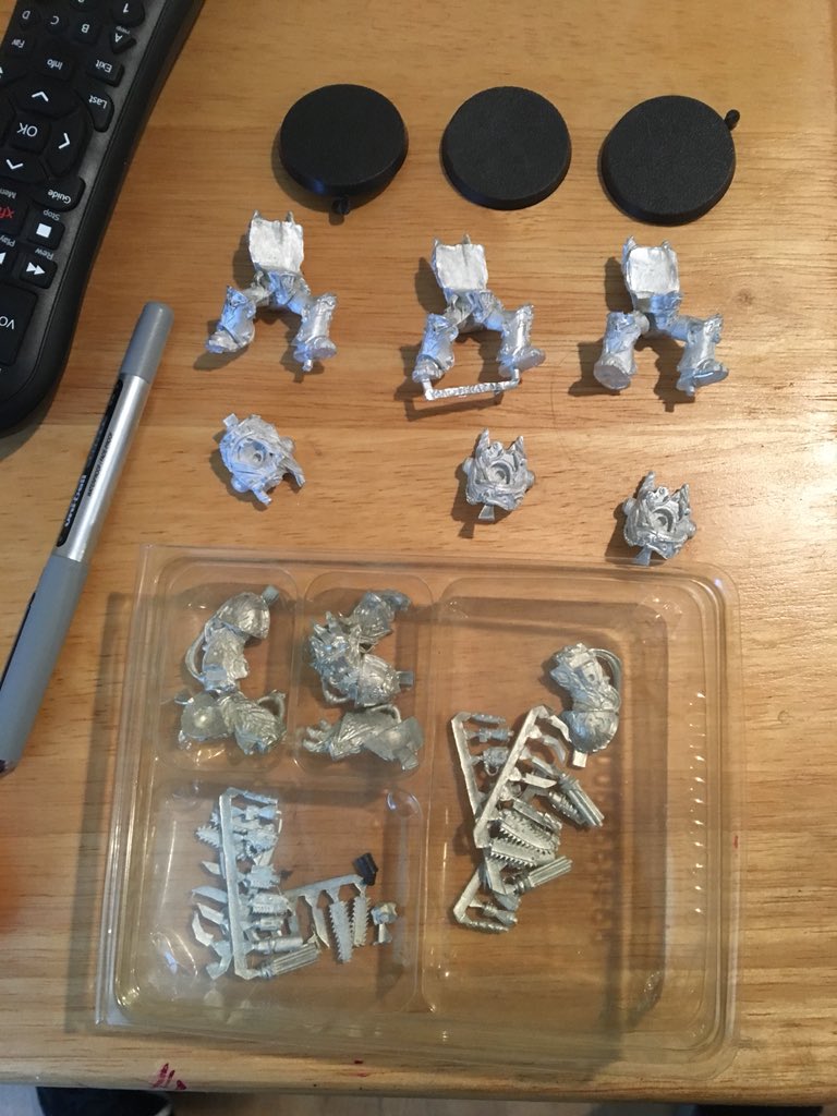 Ted_Nagel's tweet photo. More retro for my #IronWarriors #warmongers #wh40k https://t.co/mVdqWgYURb