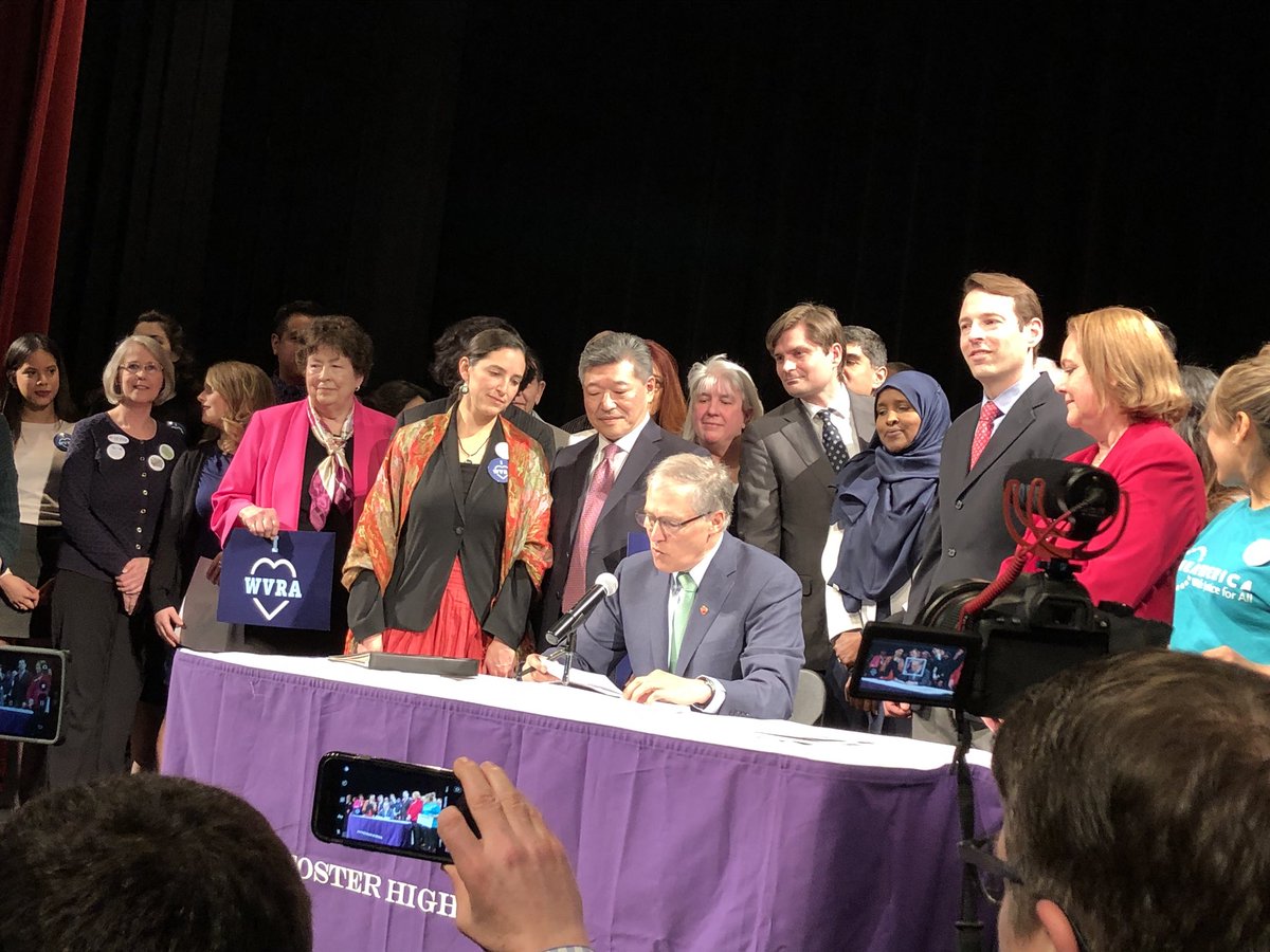 fixdemocracy1st's tweet image. Congrats to @andybillig , who diligently promoted the Washington Disclose Act over several years to shine a light on dark money in politics.  Today it became law.  

#waleg #fixdemocracyfirst