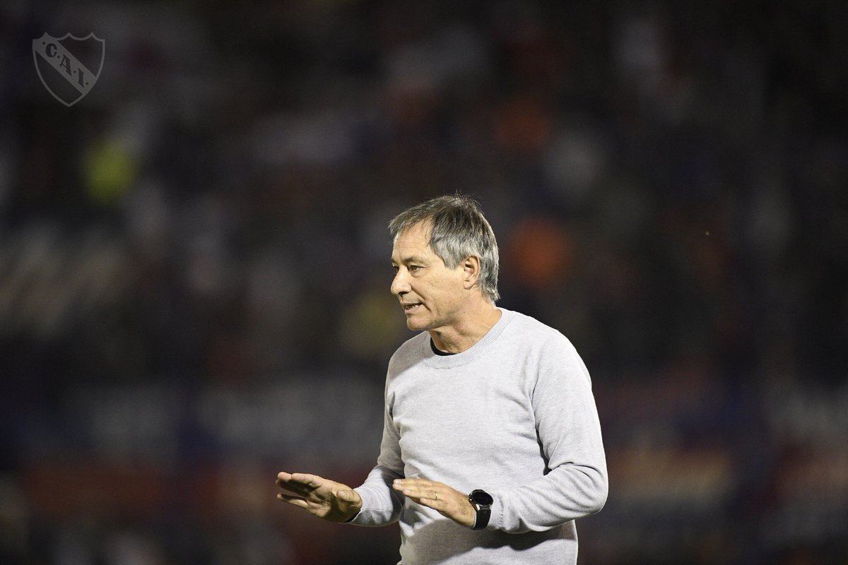 Holan: "Nos costó tener nuestro sistema de juego habitual"