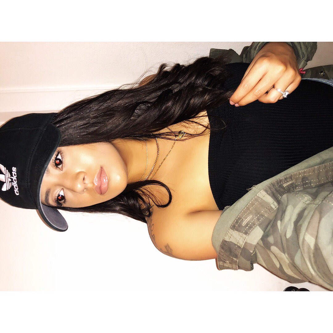 devmarie21 tweet picture