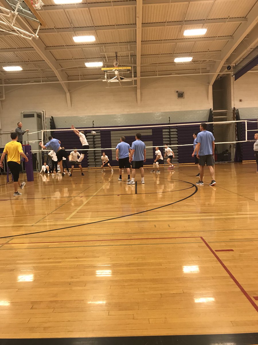 IslanderStuCo's tweet image. Teachers came back from the losers bracket to beat "I'd hit that" in the sudden death championship match! Thanks to everyone who played and help raise over $400